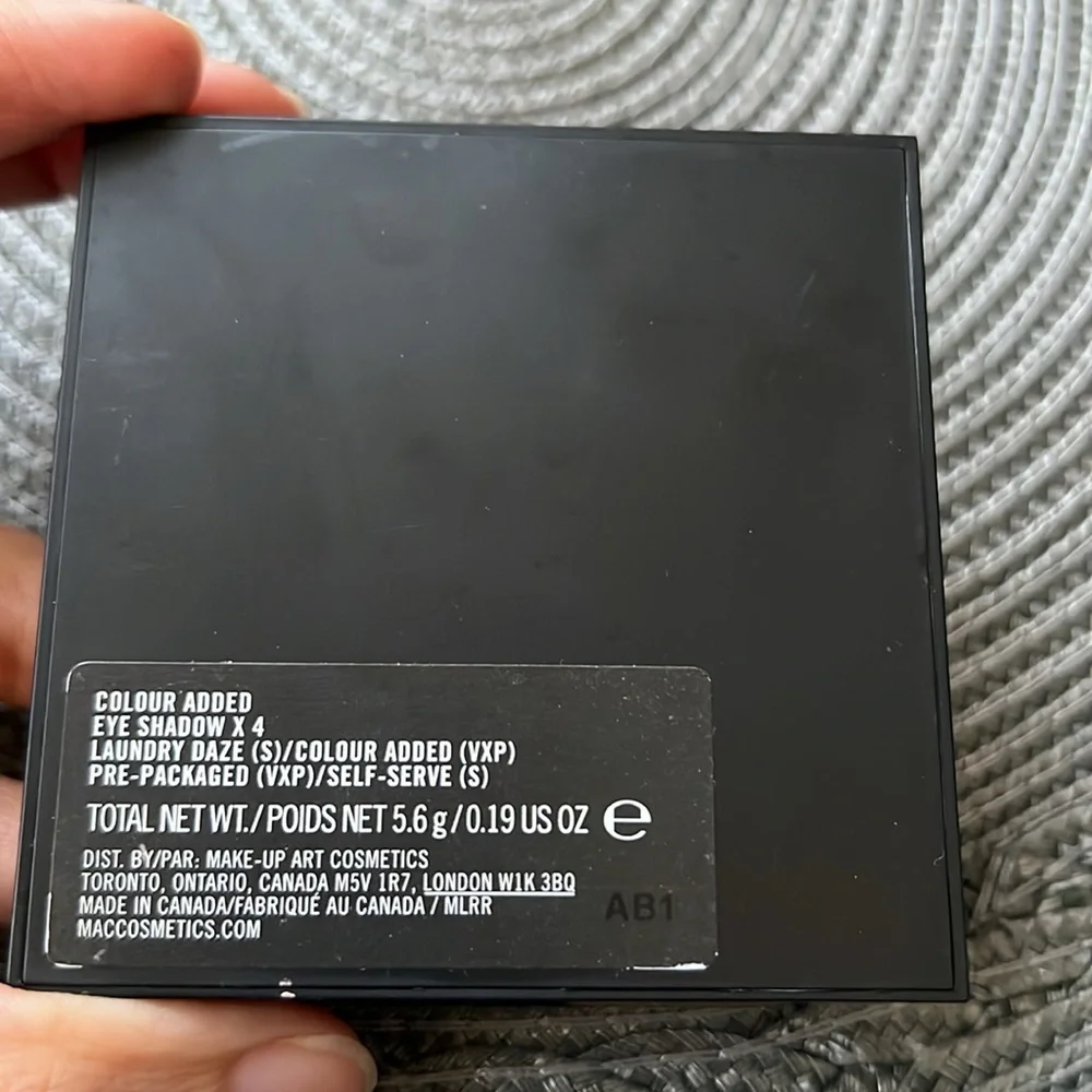 MAC Colour Added Eyeshadow Quad RARE Yellow Blue